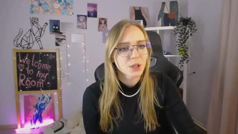 VERONICA online show from March 6, 9:09 pm