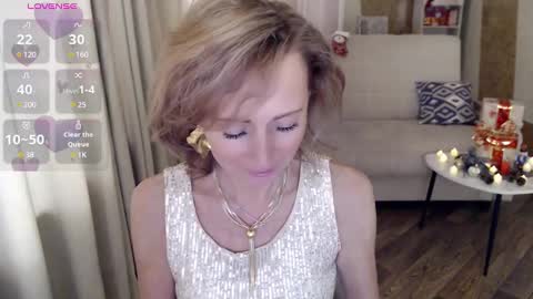 Helen online show from December 16, 8:09 am