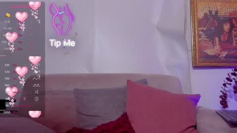 Snapshot of veronicagilss chatting on January 19, 12:49 am Veronica Gills online show from January 19, 12:49 am