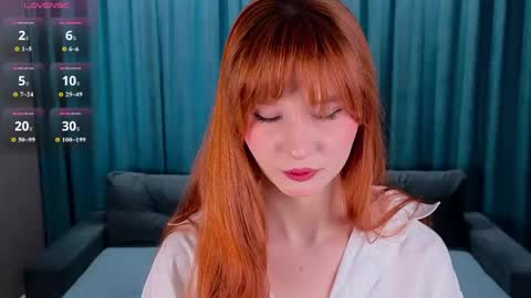Snapshot of veronicaholmes_ chatting on May 8, 8:19 am Maria online show from May 8, 8:19 am