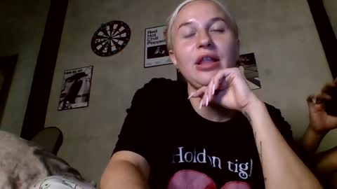 Snapshot of veronicajo66 chatting on June 9, 6:30 pm veronicajo66 online show from June 9, 6:30 pm