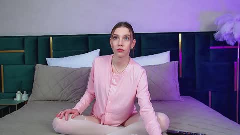 Veronica online show from November 26, 6:09 pm