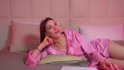 Veronica online show from March 20, 6:35 pm