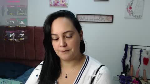 Snapshot of veroniicabbw_ chatting on April 4, 1:41 pm veroniicabbw_ online show from April 4, 1:41 pm