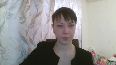 Snapshot of veronika_xi chatting on March 3, 6:48 am veronika_xi online show from March 3, 6:48 am