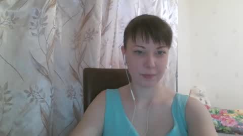 Snapshot of veronika_xi chatting on March 5, 7:05 am veronika_xi online show from March 5, 7:05 am