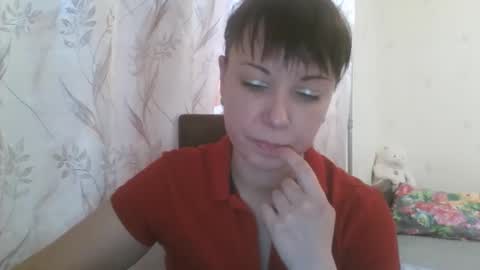 Snapshot of veronika_xi chatting on March 5, 1:17 pm veronika_xi online show from March 5, 1:17 pm