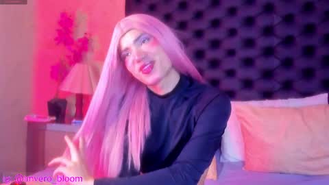 Snapshot of veronikabloom_ chatting on March 24, 4:17 am Veronika online show from March 24, 4:17 am