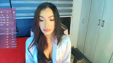 Veronikali online show from October 20, 1:00 pm