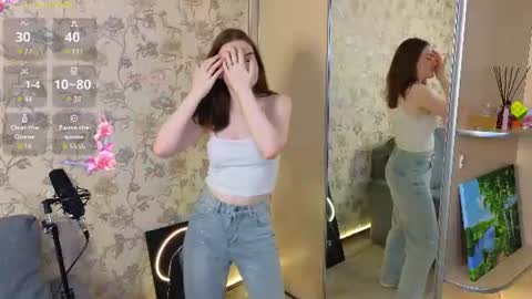 Hello im Verdginia online show from June 9, 5:13 pm