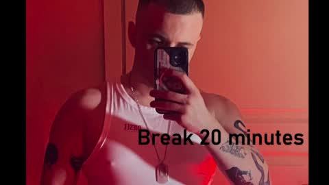 Snapshot of vers_gay chatting on January 4, 4:11 pm Ethan online show from January 4, 4:11 pm