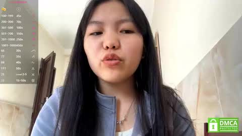 Adele online show from February 1, 7:29 am