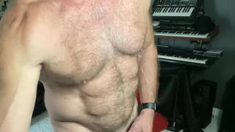 vervalas online show from May 8, 9:31 pm