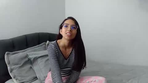 very_hard2 online show from January 18, 7:06 pm