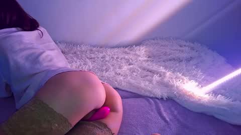 very_satrange_things online show from May 19, 1:56 am