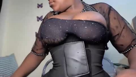 verygoodbadgirl_ebony online show from April 8, 11:27 pm