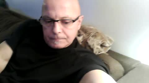 Snapshot of veryharrrrd chatting on January 3, 9:15 am Marco online show from January 3, 9:15 am