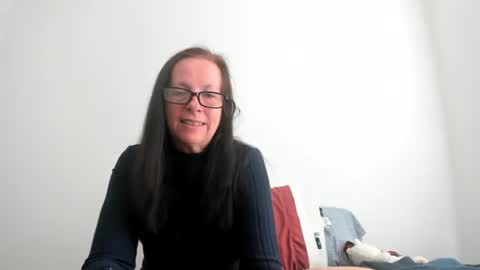 Snapshot of verysassypeachgoddess chatting on January 12, 4:12 pm verysassypeachgoddess online show from January 12, 4:12 pm