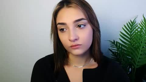 Ana online show from December 4, 10:13 am