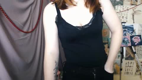 veryveryvery_shy online show from December 24, 6:33 am