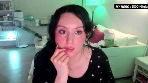 vesafine online show from October 18, 5:10 am