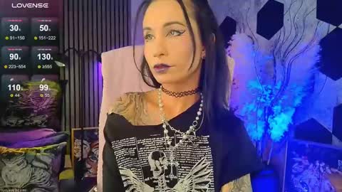 Lady or Goddess Vespera online show from May 4, 12:28 am
