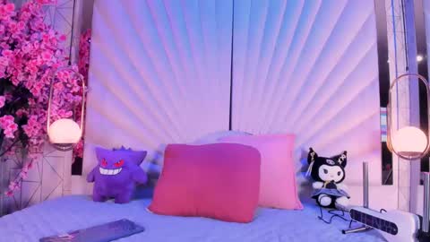 Snapshot of vespervelvet chatting on April 26, 5:05 am Vesper Velvet online show from April 26, 5:05 am