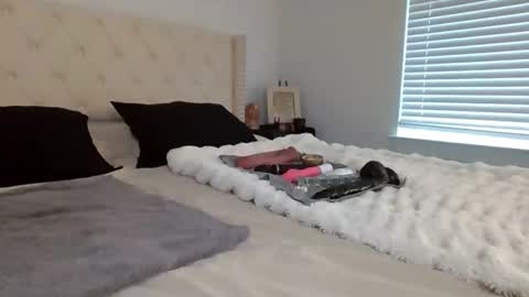 Vesta online show from April 21, 7:39 pm