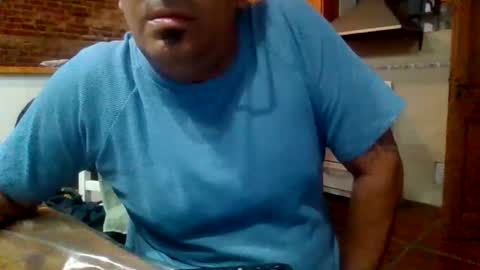 vestirhistorias online show from February 5, 8:52 am