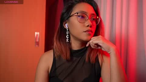 Vexa Nyx online show from June 8, 12:05 pm