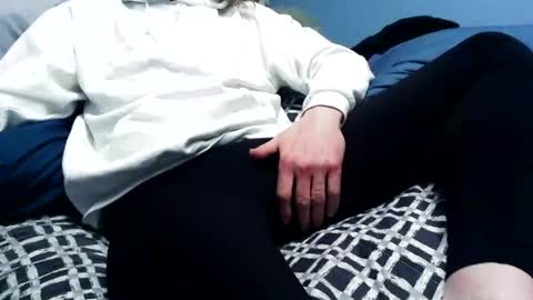 Vexnew online show from April 12, 9:42 pm