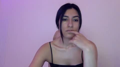 chloe online show from September 28, 11:59 am