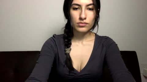 chloe online show from April 9, 10:53 am