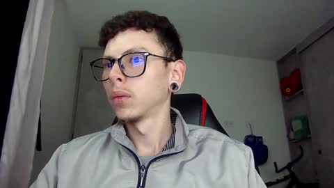 Vicent Brais online show from December 3, 8:16 am