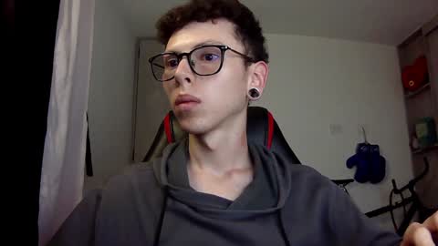 Vicent Brais online show from December 7, 8:22 am