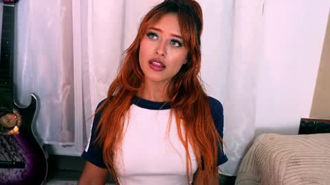 Snapshot of vicioushorse33 chatting on April 1, 1:06 am Sophie and Stan online show from April 1, 1:06 am