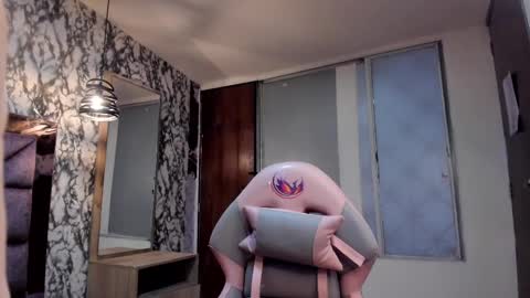 Snapshot of vick_daves chatting on February 23, 11:47 pm vick_daves online show from February 23, 11:47 pm