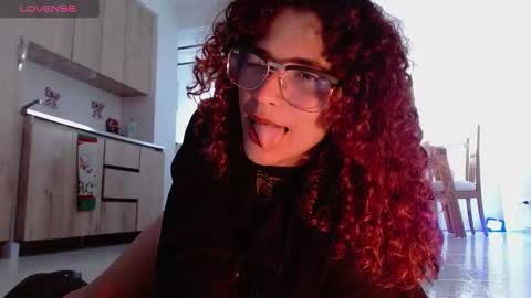 Vicky  online show from January 3, 7:50 pm