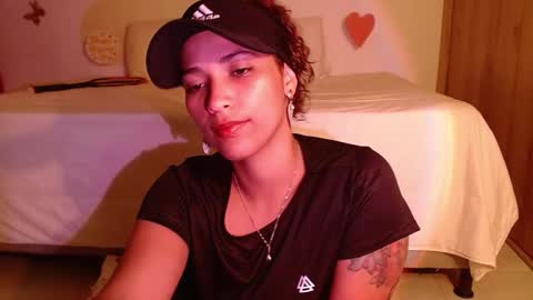Vicky  online show from February 25, 12:25 am