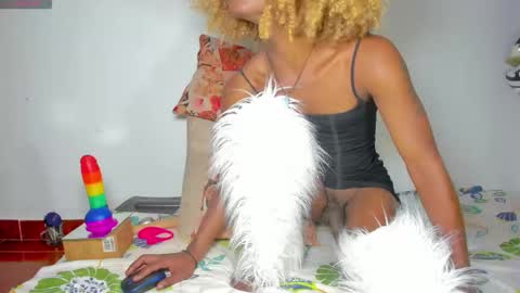 Snapshot of vicky_hotteei chatting on October 8, 2:20 am vicky manuela online show from October 8, 2:20 am