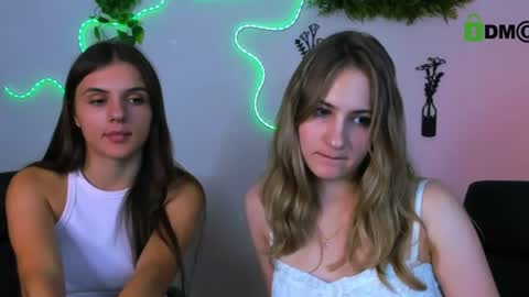 vicky_kim online show from July 15, 11:21 pm