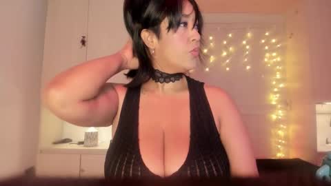 Snapshot of vicky_ruiz chatting on March 27, 7:46 pm V I C K Y online show from March 27, 7:46 pm
