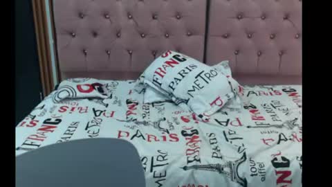 Victoria y Danniela online show from June 21, 11:24 am
