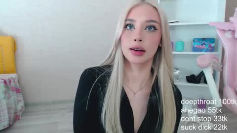 Snapshot of vickyfuckingdoll chatting on February 26, 4:45 pm vickyfuckingdoll online show from February 26, 4:45 pm