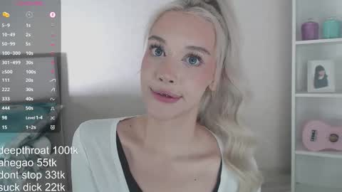 vickyfuckingdoll online show from October 12, 10:42 pm