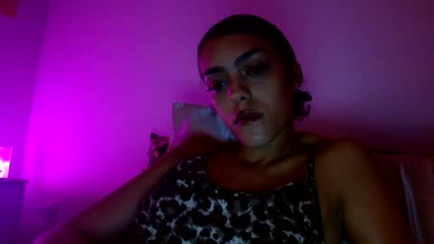 Snapshot of vickyyyx chatting on September 11, 4:56 am Goddess Victory online show from September 11, 4:56 am
