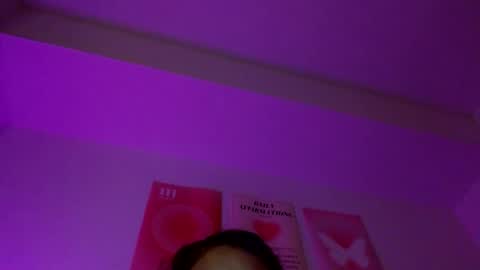 Snapshot of vickyyyx chatting on September 19, 9:22 am Goddess Victory online show from September 19, 9:22 am