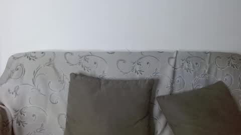 david and emma online show from April 28, 1:15 am