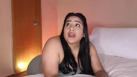 Snapshot of vicserna chatting on November 27, 11:51 pm Victoria Serna online show from November 27, 11:51 pm