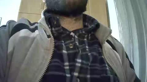 VictorHume online show from December 19, 10:42 pm